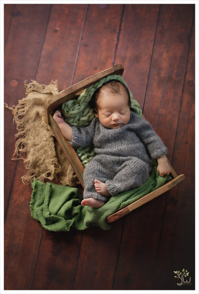 Best Tacoma newborn photographer